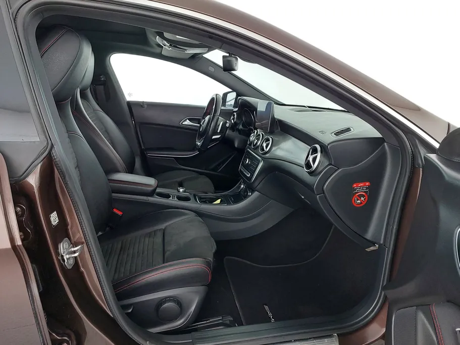 2018 Mercedes CLA 250 