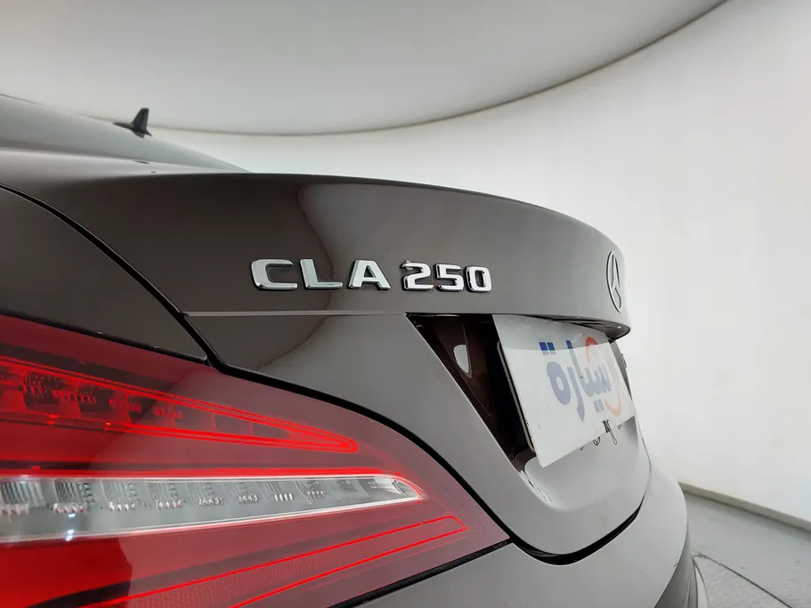 2018 Mercedes CLA 250 