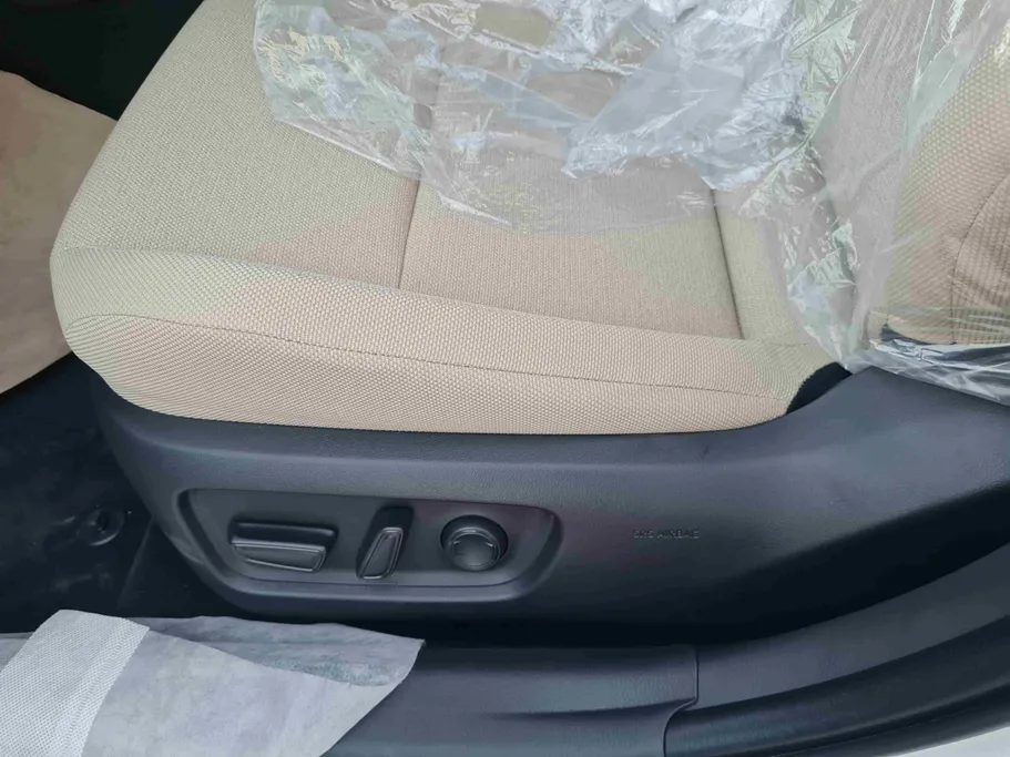 تويوتا كامري LE HEV 2026 