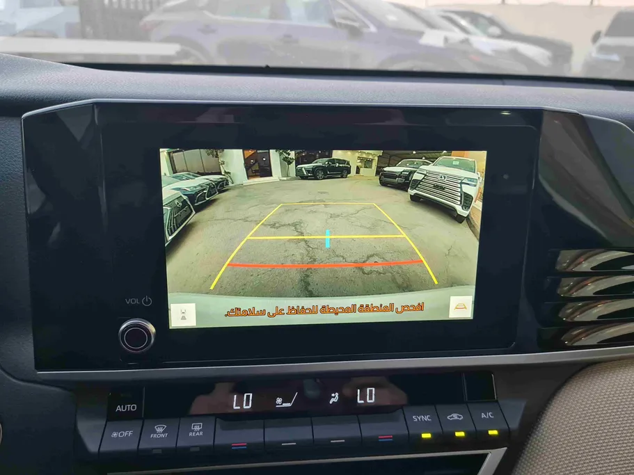 تويوتا كامري LE HEV 2026 