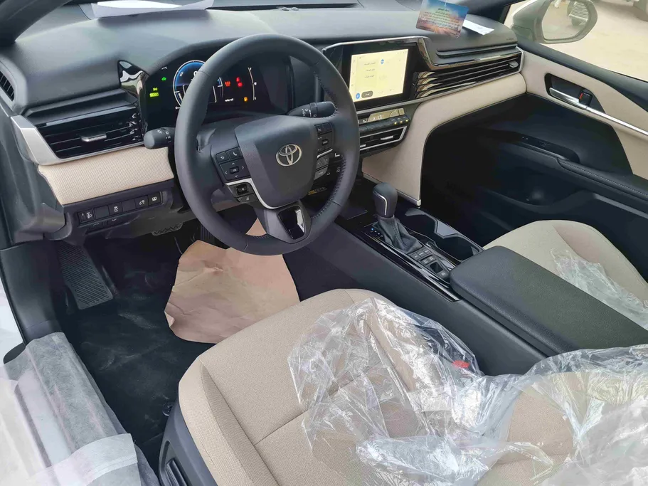 2026 Toyota Camry  LE HEV 