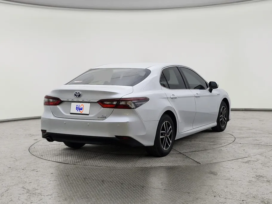 2022 Toyota Camry  LE HEV 