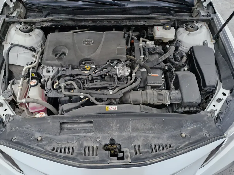 2022 Toyota Camry  LE HEV 