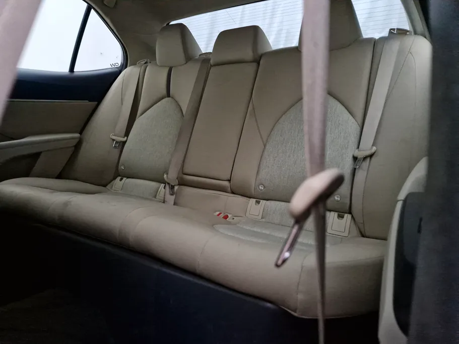 2022 Toyota Camry  LE HEV 