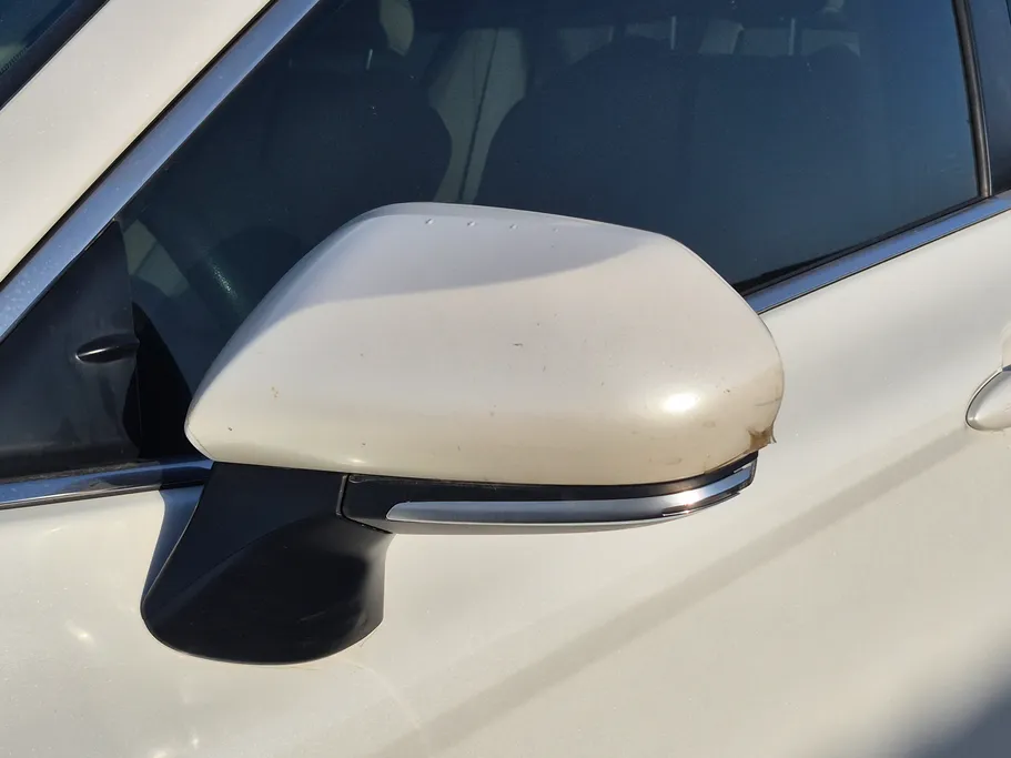 تويوتا كامري LE HEV 2022 