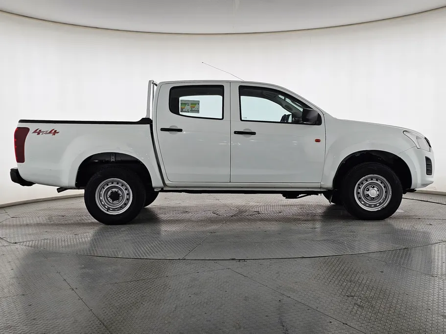 ايسوزو دي ماكس Double Cab 2022 