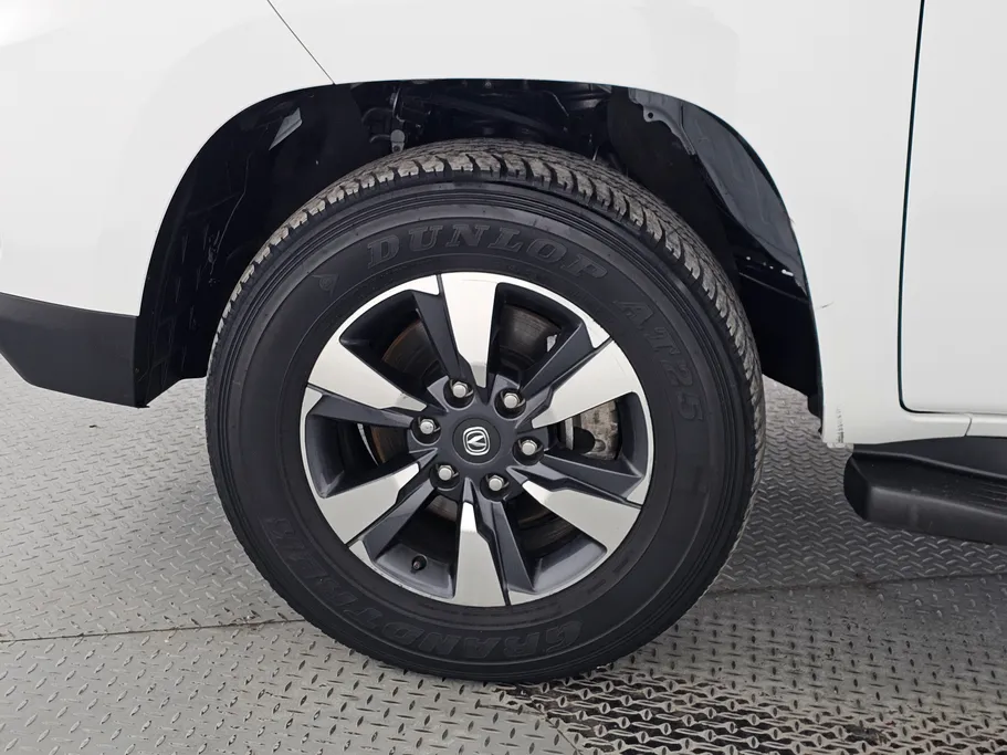 شانجان هنتر أوميغا 2023 