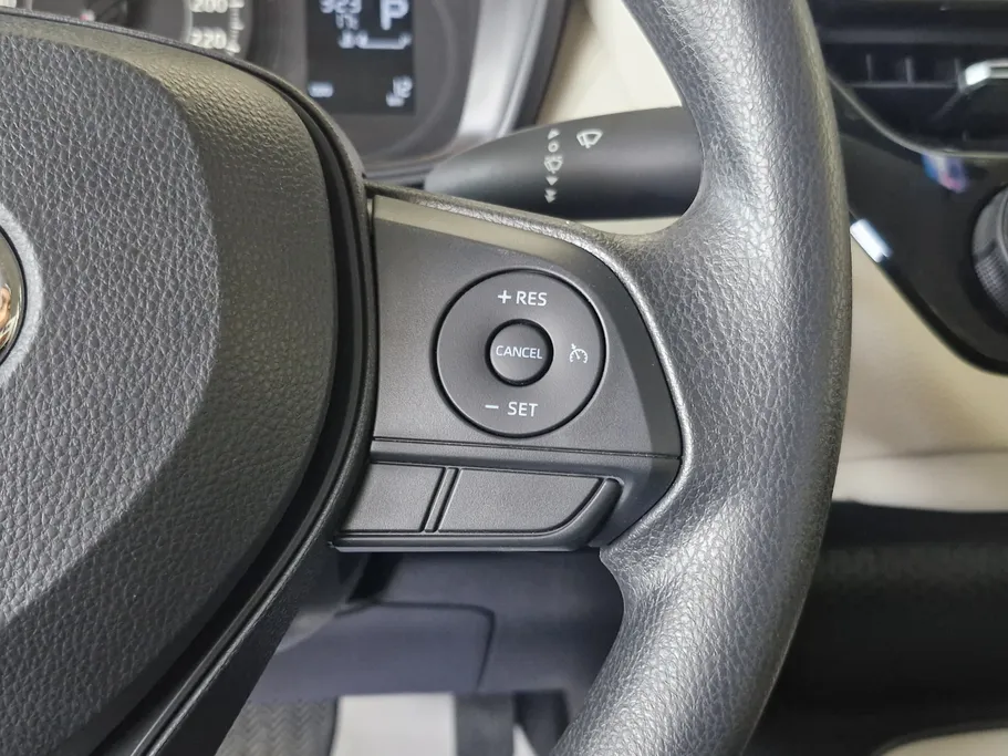 2025 Toyota Corolla XLI 