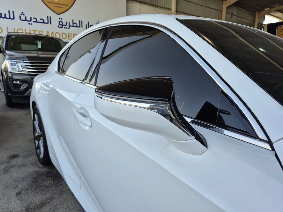 لكزس IS 350 F Sport 2021 