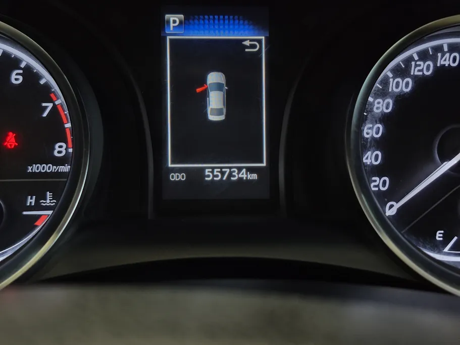 تويوتا كامري LE STD 2022 