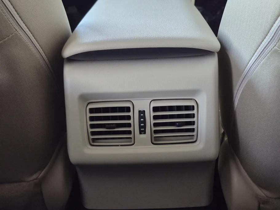 تويوتا كامري LE STD 2022 