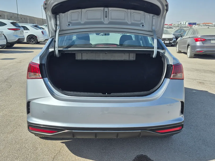 هيونداي اكسنت سمارت 2022 