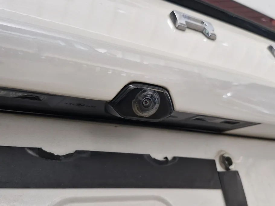 فورد تورس تيتانيوم 2025 