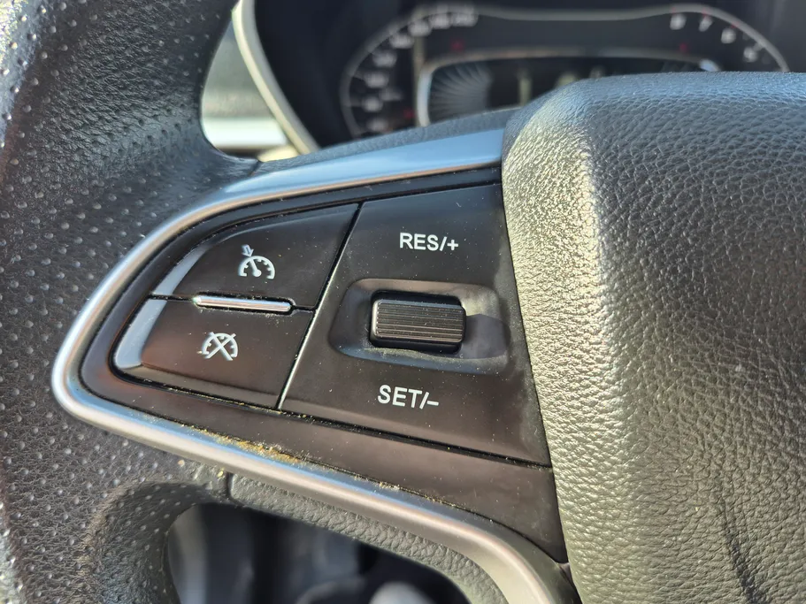 2023 Chevrolet Groove LT 