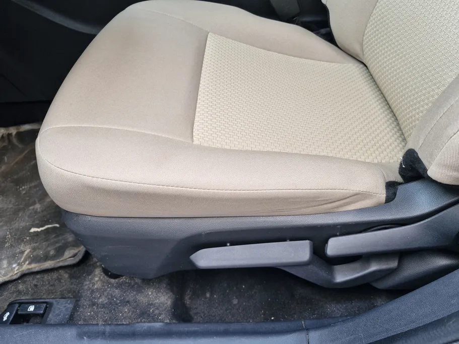 2024 Toyota Yaris  Y 