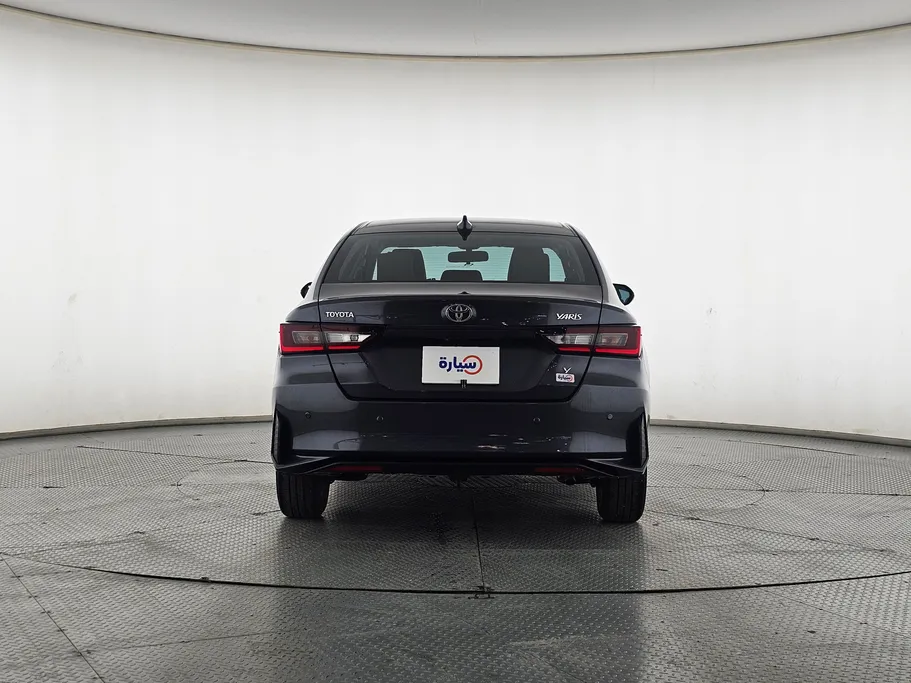 2024 Toyota Yaris  Y 