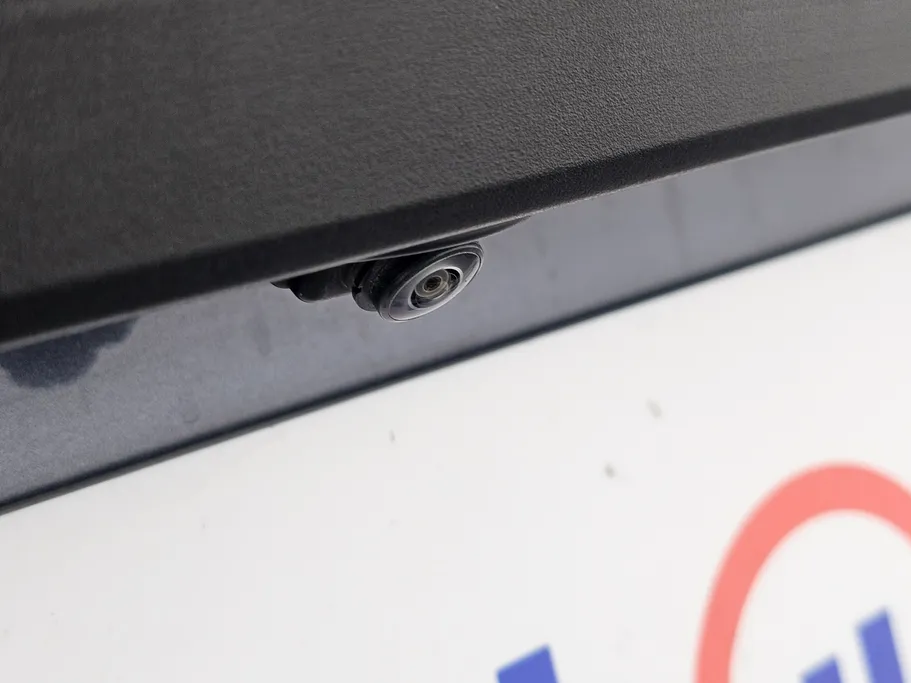 2024 Toyota Yaris  Y 