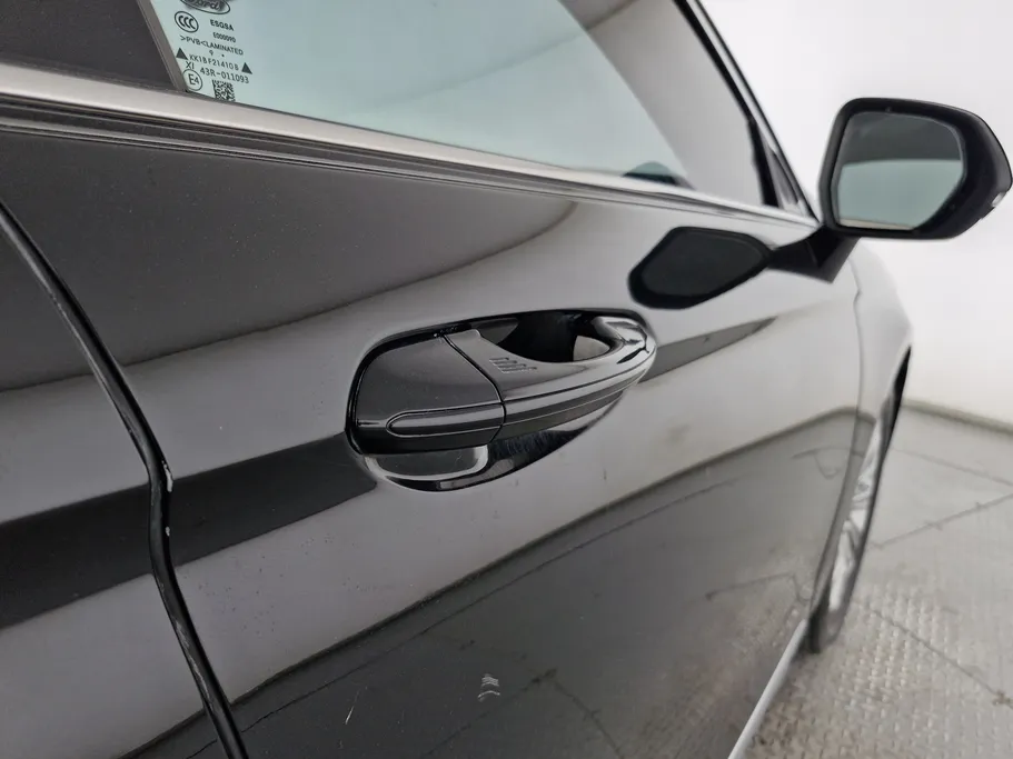 2020 Ford Taurus Ambiente 