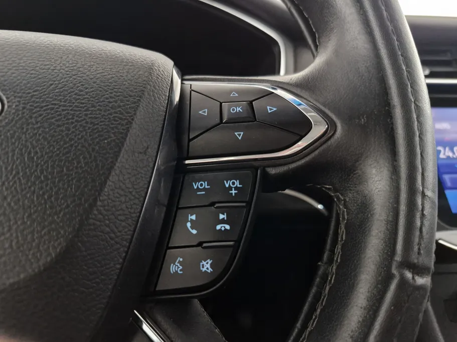 2020 Ford Taurus Ambiente 