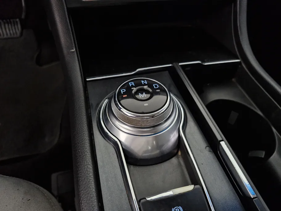 2020 Ford Taurus Ambiente 