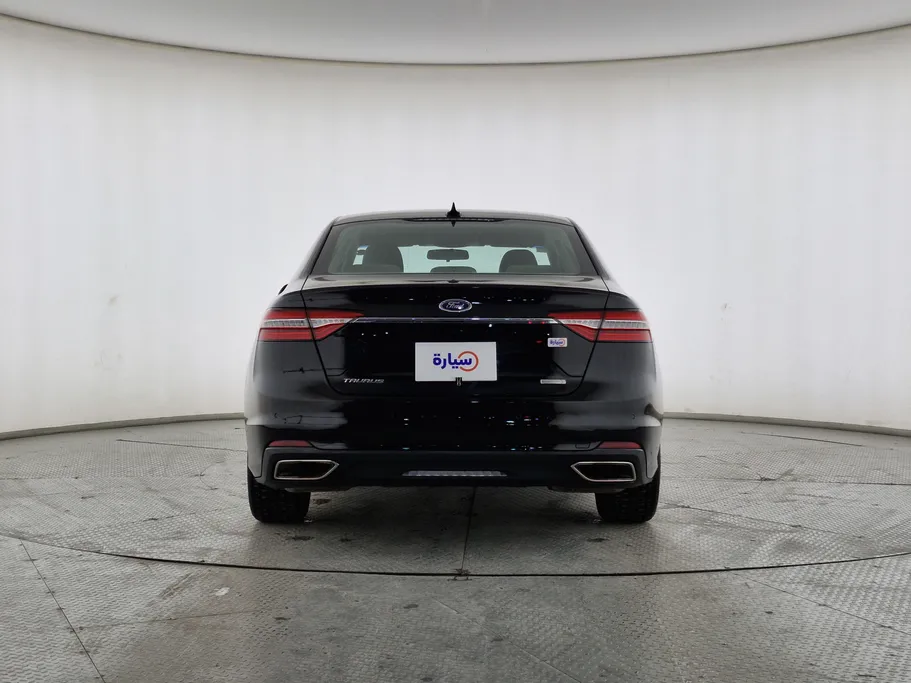 2020 Ford Taurus Ambiente 