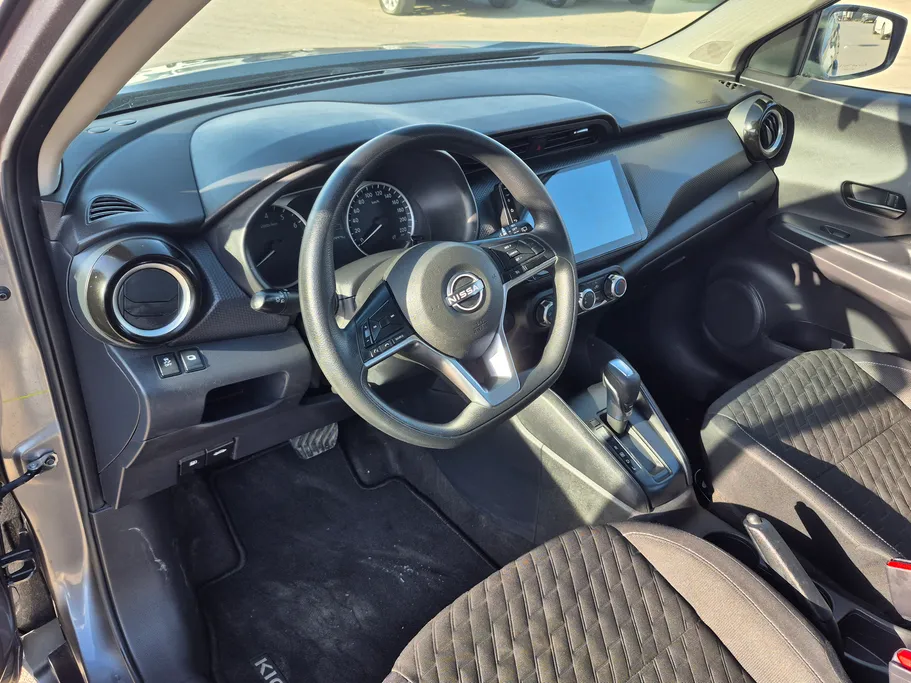 2024 Nissan Kicks S 