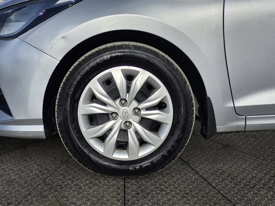 هيونداي اكسنت سمارت 2022 