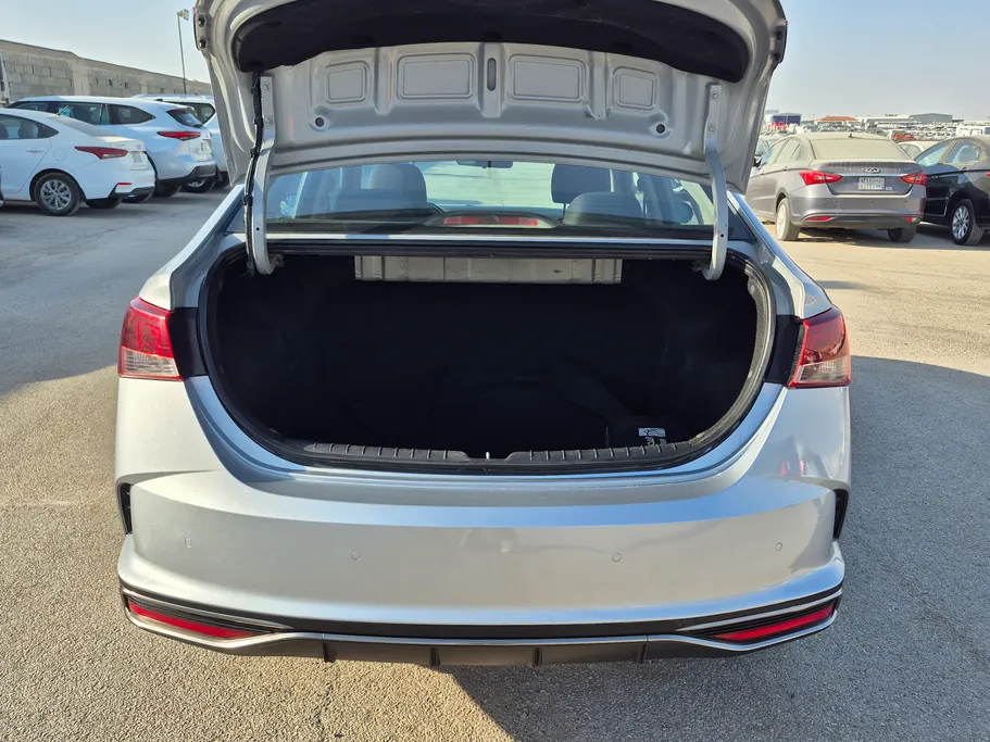 هيونداي اكسنت سمارت 2022 