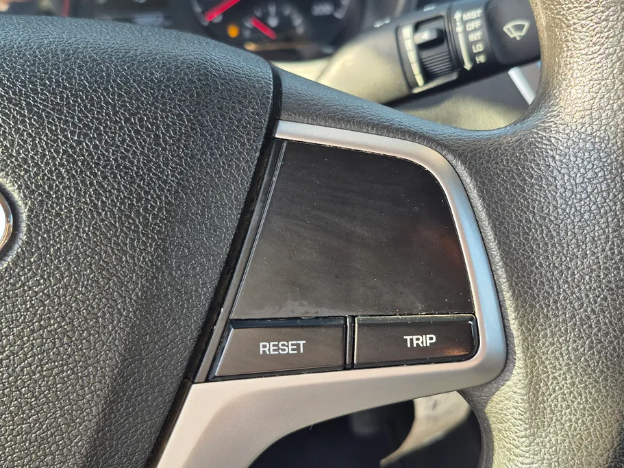 هيونداي اكسنت سمارت 2022 