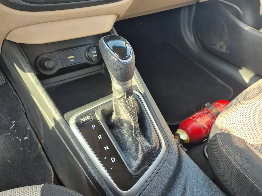 هيونداي اكسنت سمارت 2022 