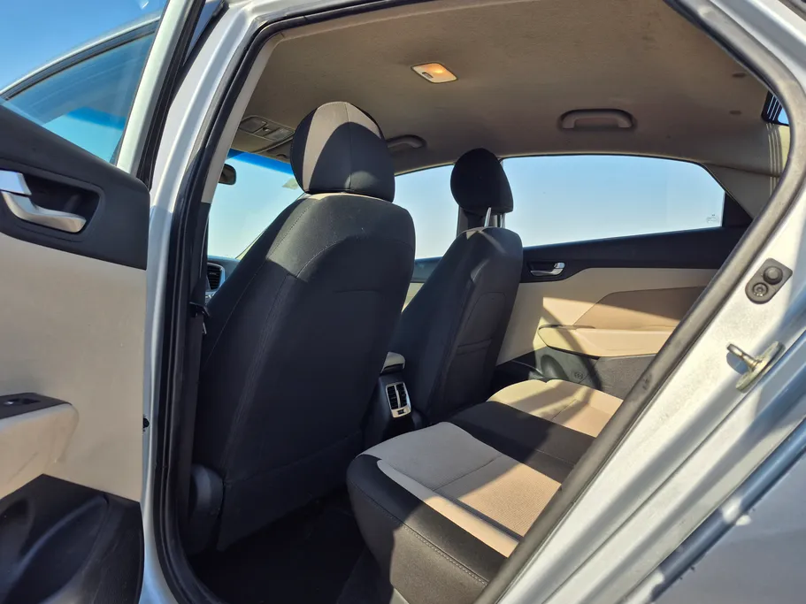 هيونداي اكسنت سمارت 2022 