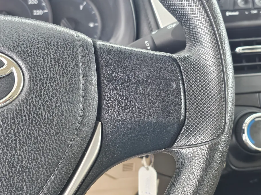 2019 Toyota Yaris  Y 