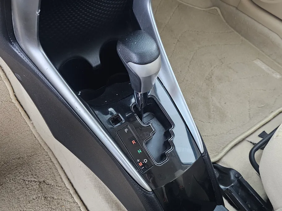 2019 Toyota Yaris  Y 