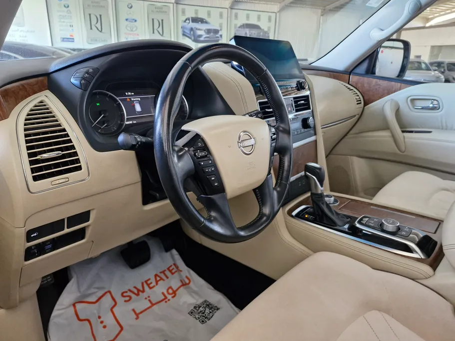 2022 Nissan Patrol SE 