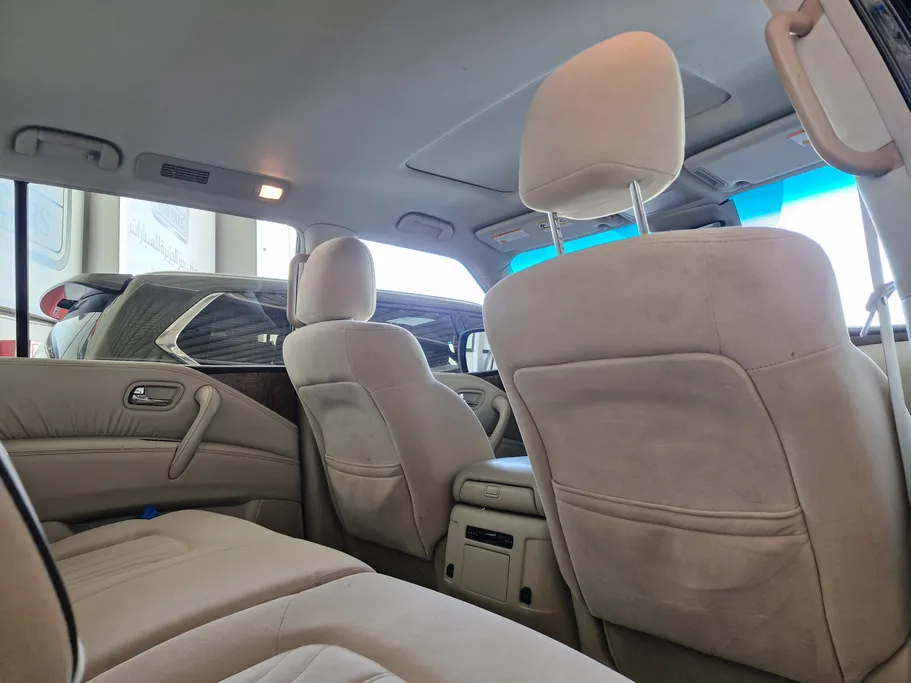 2022 Nissan Patrol SE 