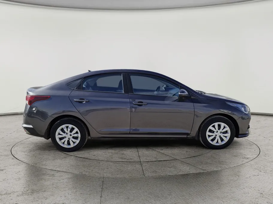 2021 Hyundai Accent Smart 