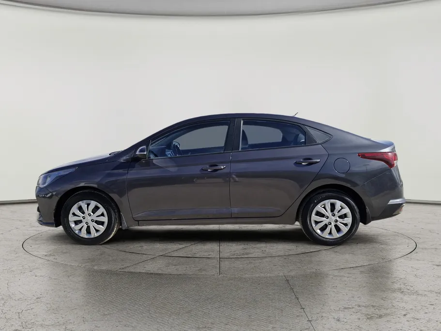 2021 Hyundai Accent Smart 