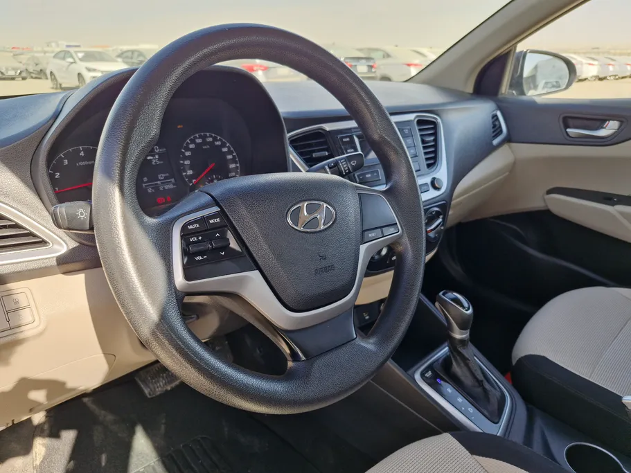 2021 Hyundai Accent Smart 