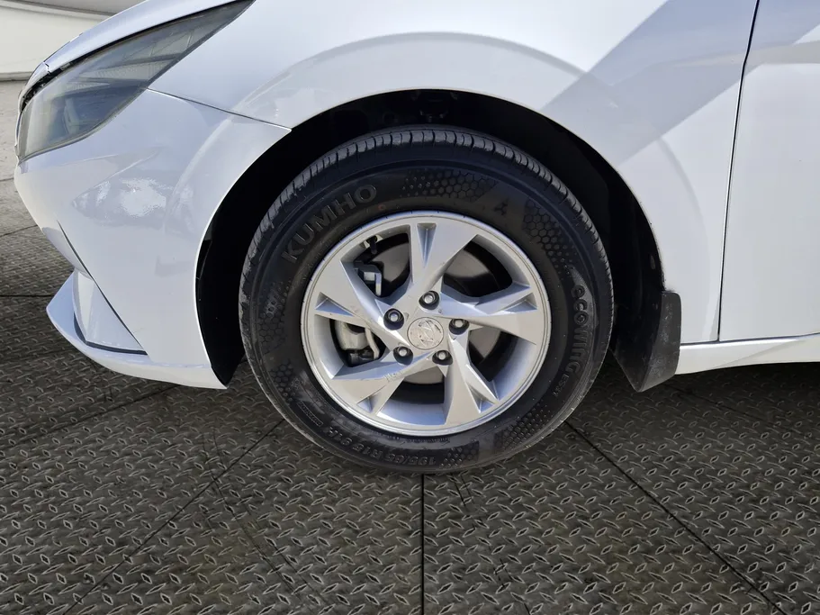 2023 Hyundai Elantra Fleet 