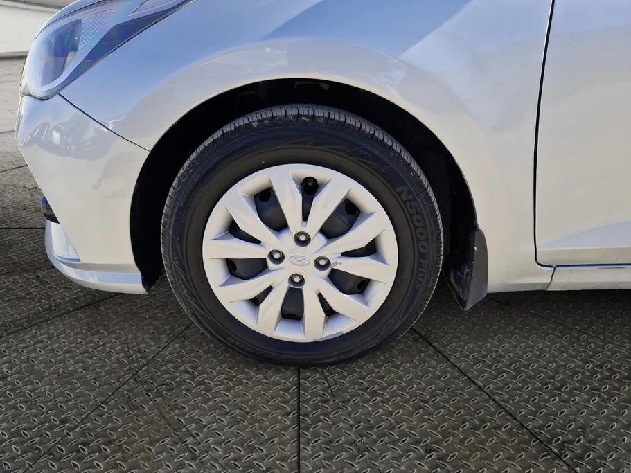 2022 Hyundai Accent Smart 