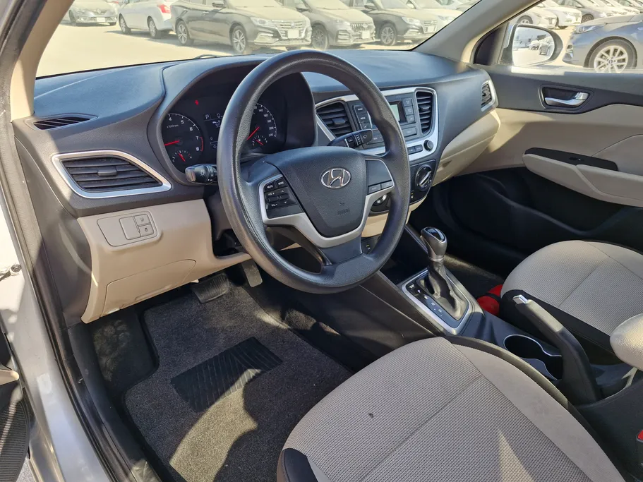 2022 Hyundai Accent Smart 