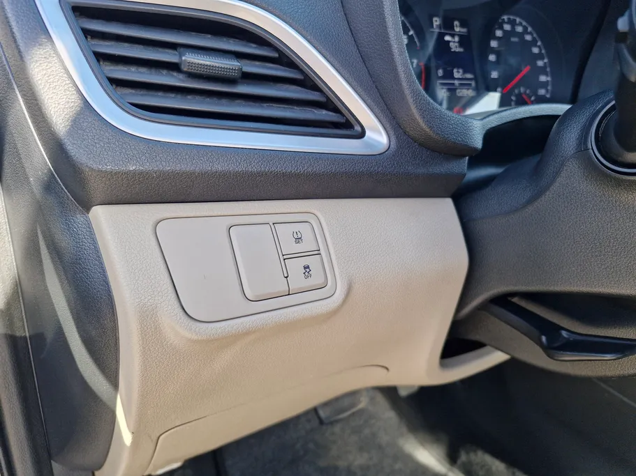 2022 Hyundai Accent Smart 