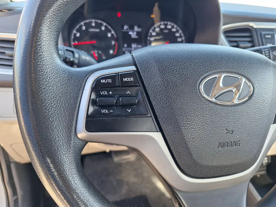 2022 Hyundai Accent Smart 