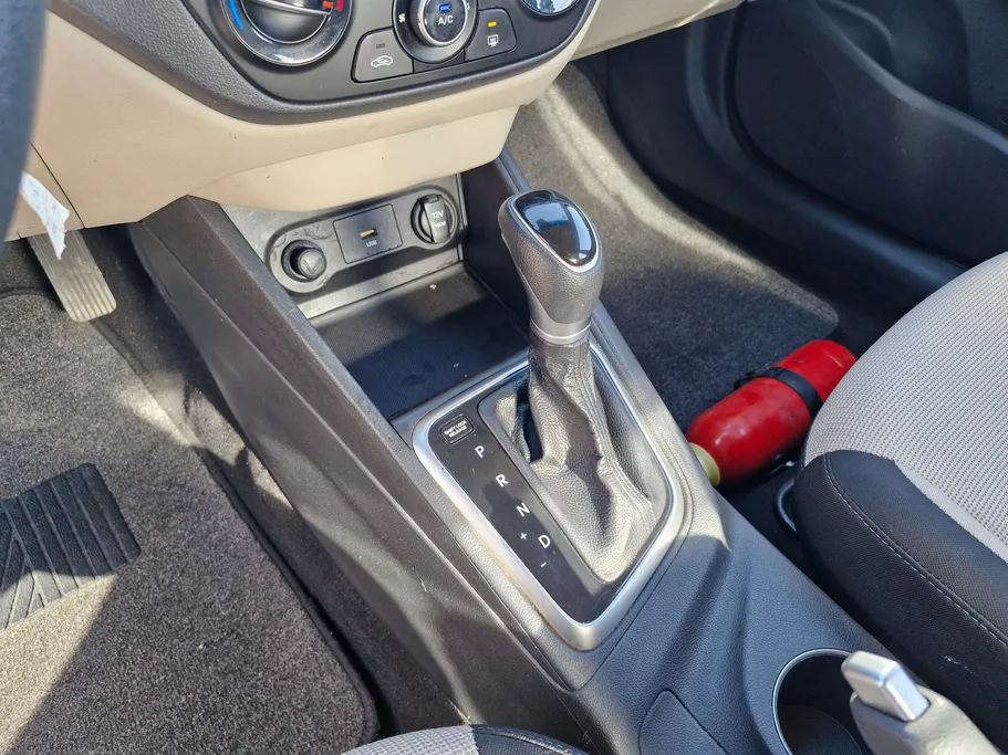 2022 Hyundai Accent Smart 