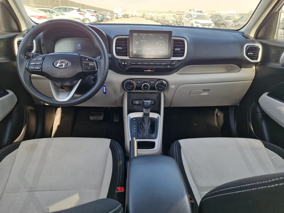 2024 Hyundai Venue Smart 