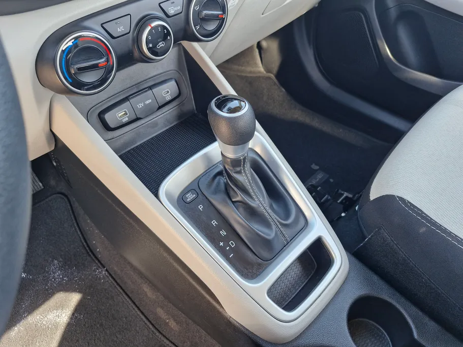 2024 Hyundai Venue Smart 