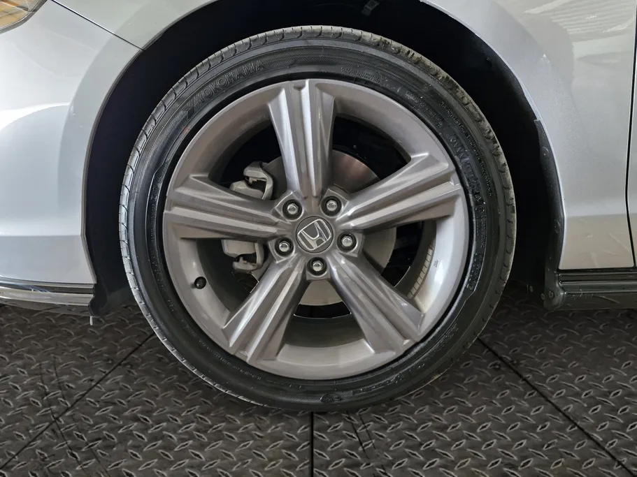 2024 Honda Accord EX L 