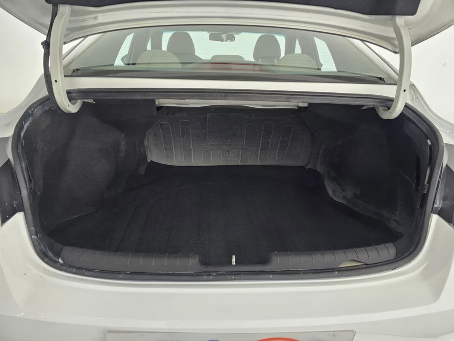 2023 Hyundai Elantra Fleet 