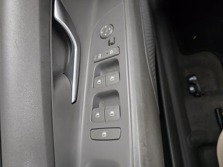 2023 Hyundai Elantra Fleet 