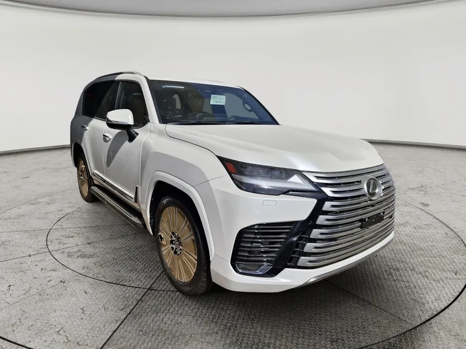 2025 Lexus LX 600 